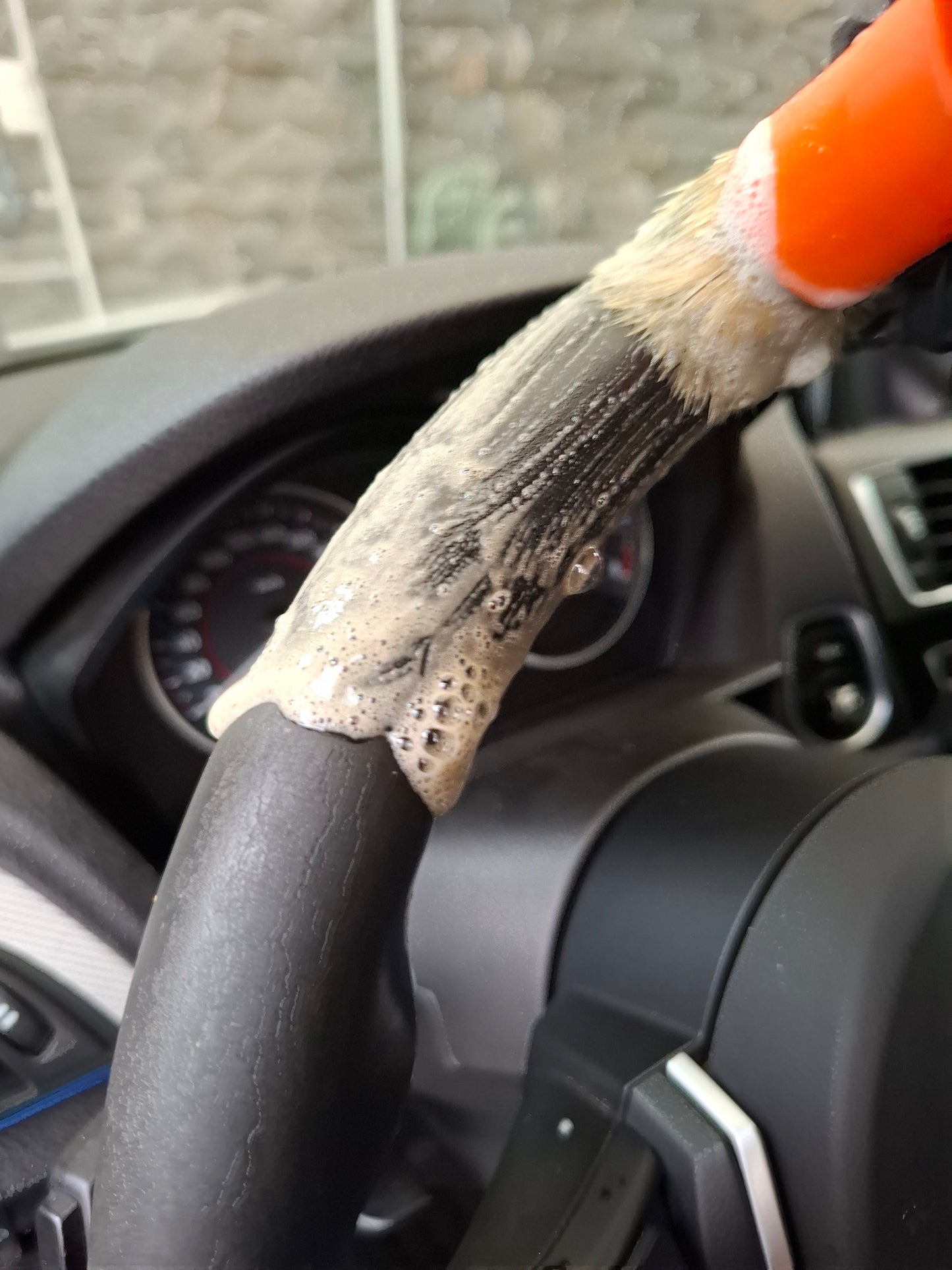 APC - Fraber Pulitutto 750 ml Prêt à l’Emploi – Nettoyant Intérieur Voiture Multi-Surfaces