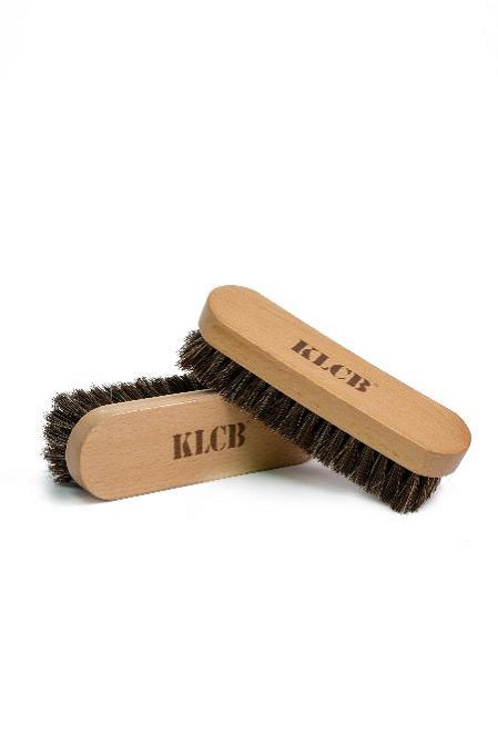 KLCB BROSSE CUIR, PLAST, TISSU